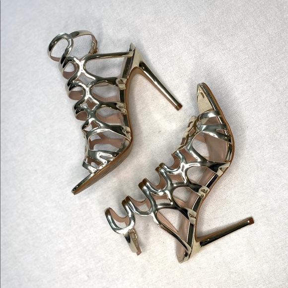 Aldo brand gold colored gladiator style heels - Picture 6 of 12